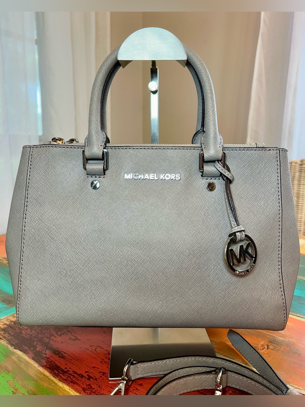 Michael Kors Small Sutton Saffiano Leather Satchel Bag Pearl Grey EUC